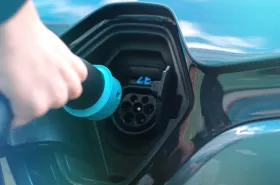 Teste: BYD Dolphin G promete uma nova revolução, agora entre os híbridos