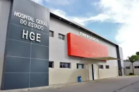 Militar atira em três pessoas por causa de som alto, em Maceió